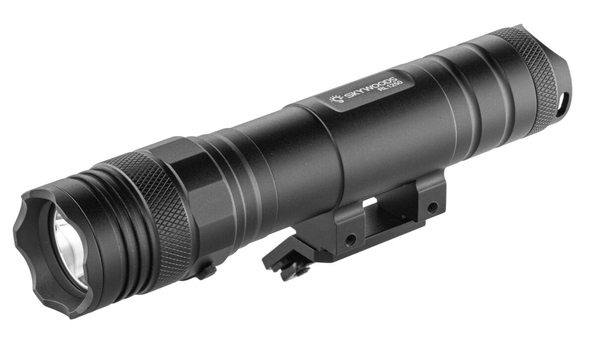 SKYWOODS TACTICAL Lampe Tactique Orghini L70192 - 1250 Lumens avec Montage Rail M-Lock